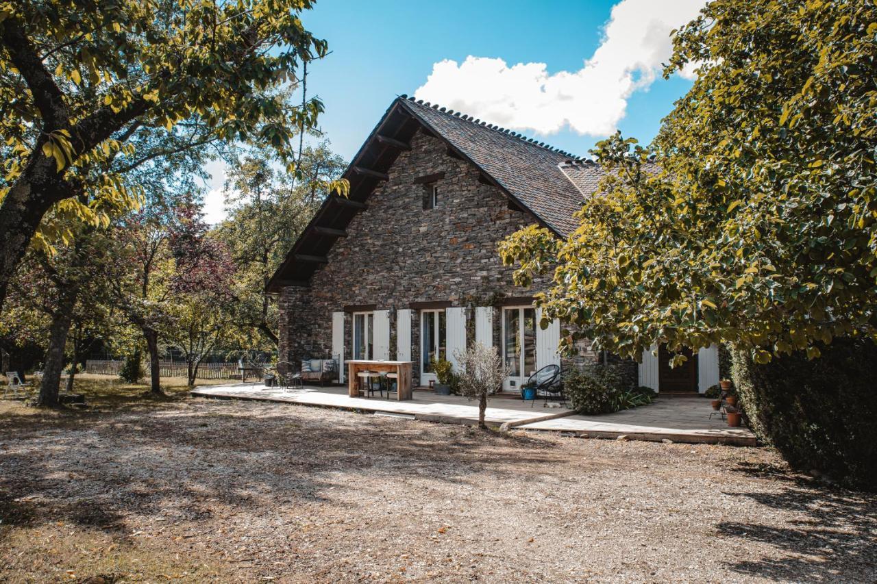 Bédouès La Petite Auberge De Virginie מראה חיצוני תמונה