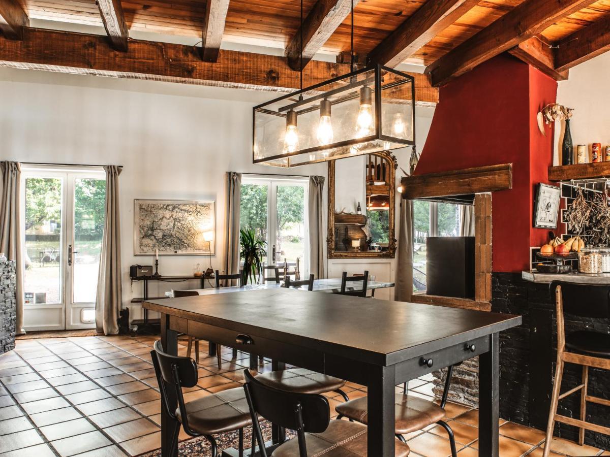 Bédouès La Petite Auberge De Virginie מראה חיצוני תמונה