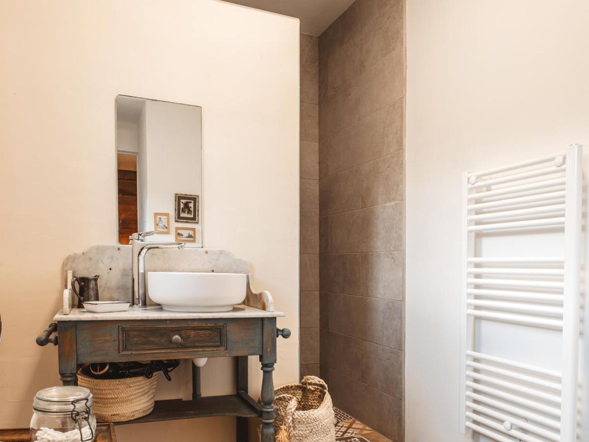Bédouès La Petite Auberge De Virginie מראה חיצוני תמונה
